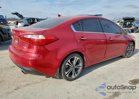 2016 Kia Forte Ex z USA, uszkodzony, nr VIN KNAFZ4A82G5547776